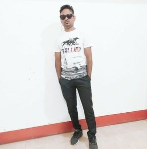 Meet your Posher, Muneer